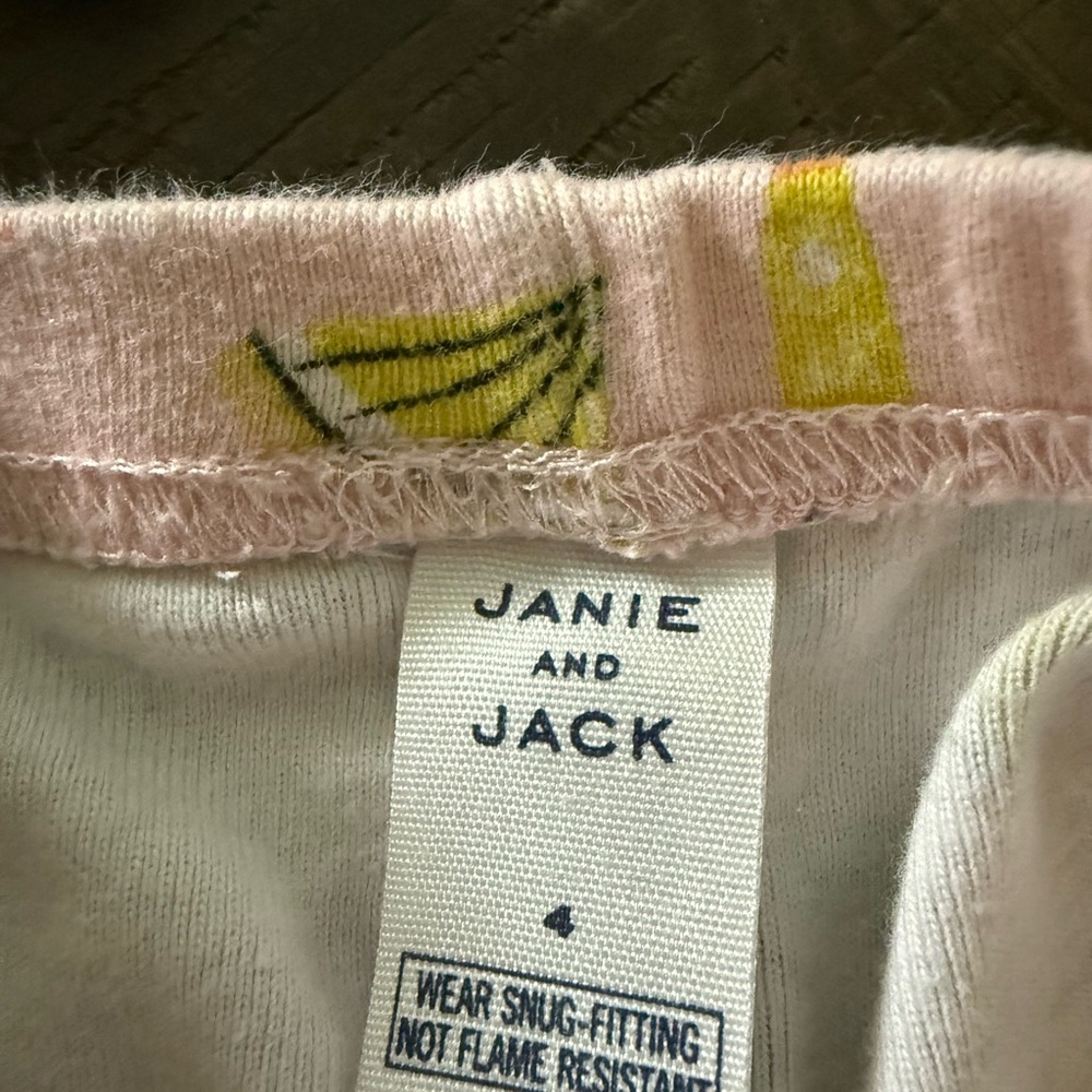 Janie and Jack Pink Pajama Set with Beach Print - Picture 3 of 5